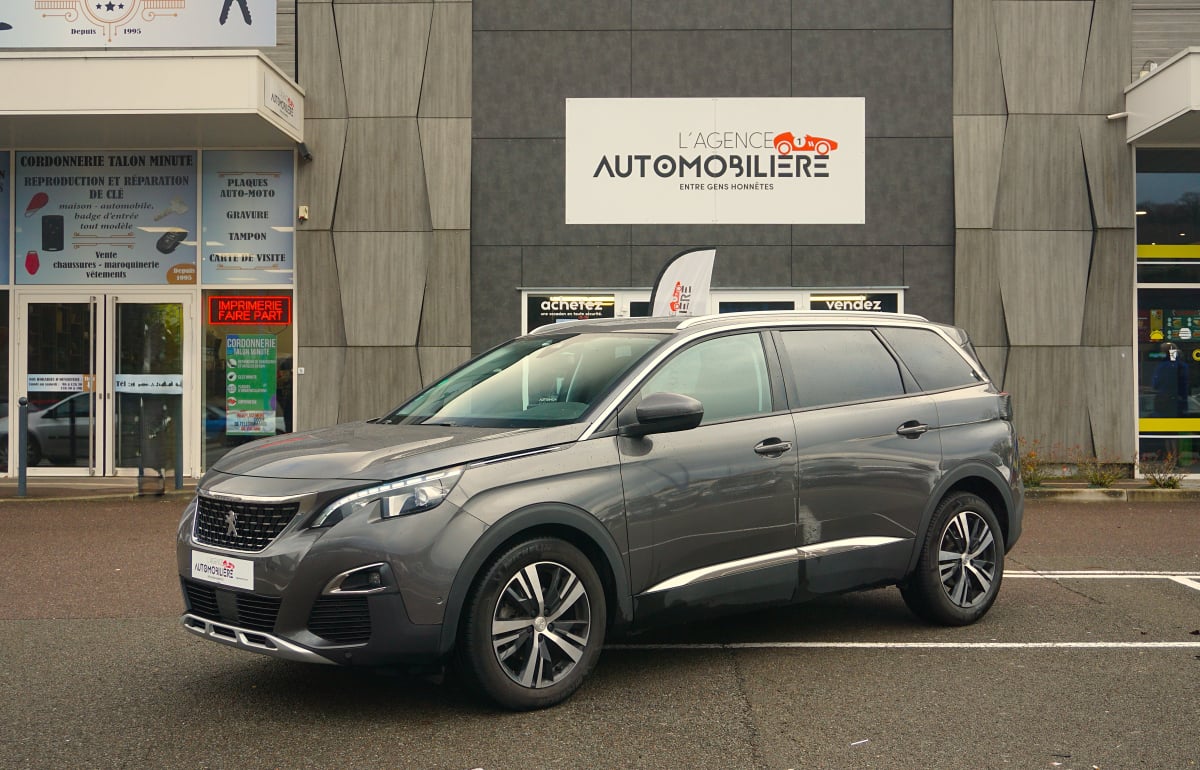 Peugeot 5008 2.0 BlueHDi 150 ch ALLURE — 1