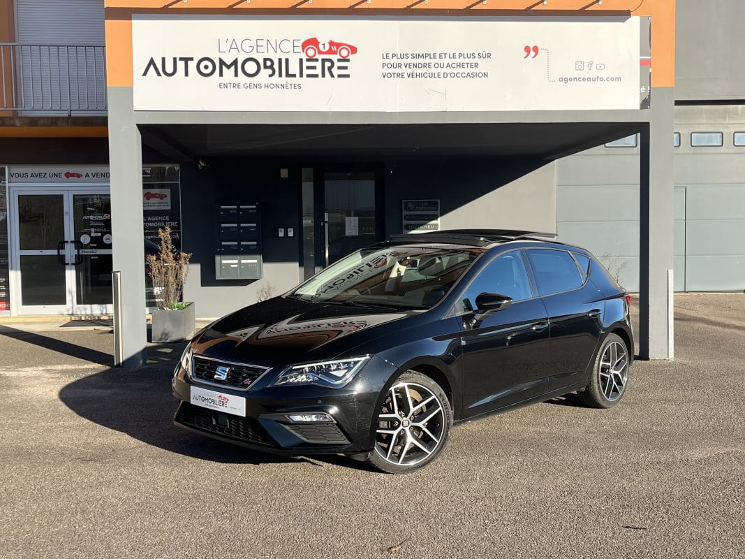 Seat Leon 2.0 TDi 150cv FR - Toit ouvrant/Caméra/Radar AV-AR/DCC/ACC — 1