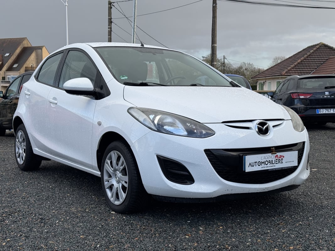 Mazda Mazda 2 1.6 MZCD 95 5 PORTES — 2