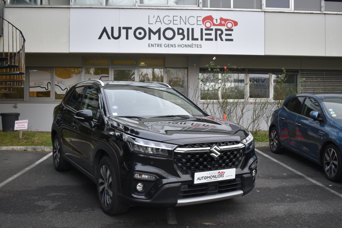 Suzuki S-Cross STYLE 1.5 Dualjet Hybrid AGS 116 cv Boîte auto tout option — 1