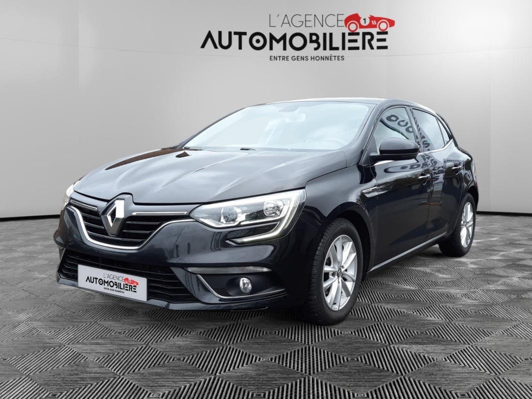 Renault Megane Réservée1.2 TCe Limited 100CH 6V / Garantie 12 Mois. — 1