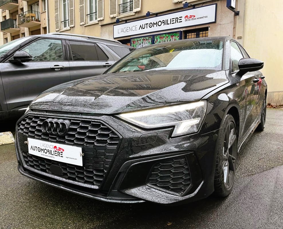 Audi A3 Sportback 1.5 35 TFSI MILD HYBRID 150 S LINE S TRONIC 7 Black Edition — 1