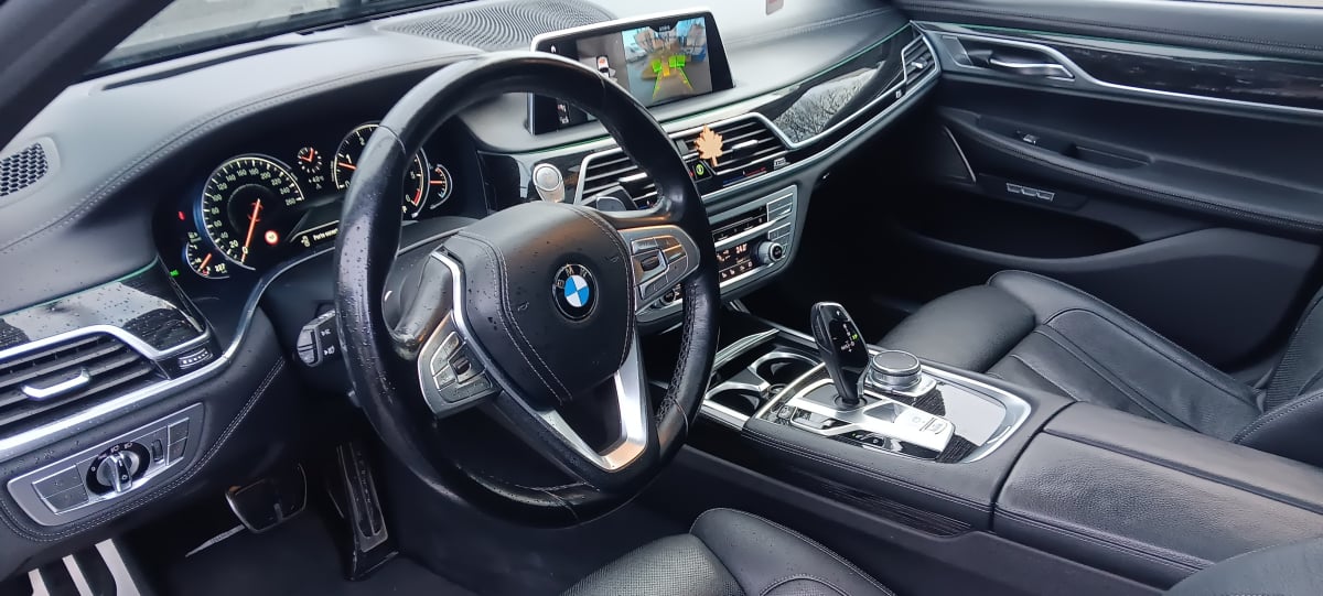 BMW Série 7 740d 3.0 d xDrive 24V 320Cv BVA — 25