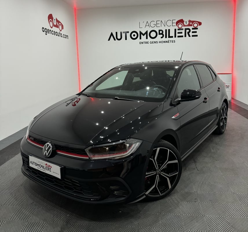 Volkswagen Polo POLO VI GTI 2.0 TSI 207CV DSG7 5 PORTES TOIT PANO OUVR/SIEGES CHAUF/CARPLAY/CAMERA/FULL LEDS/KEYLESS — 1