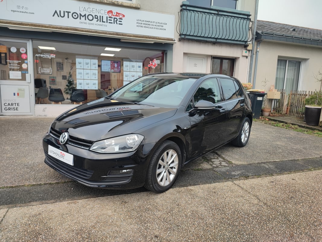 Volkswagen Golf VII 5 Portes 1.6 TDI Blue Motion S&S 110 cv 2 ème main — 1