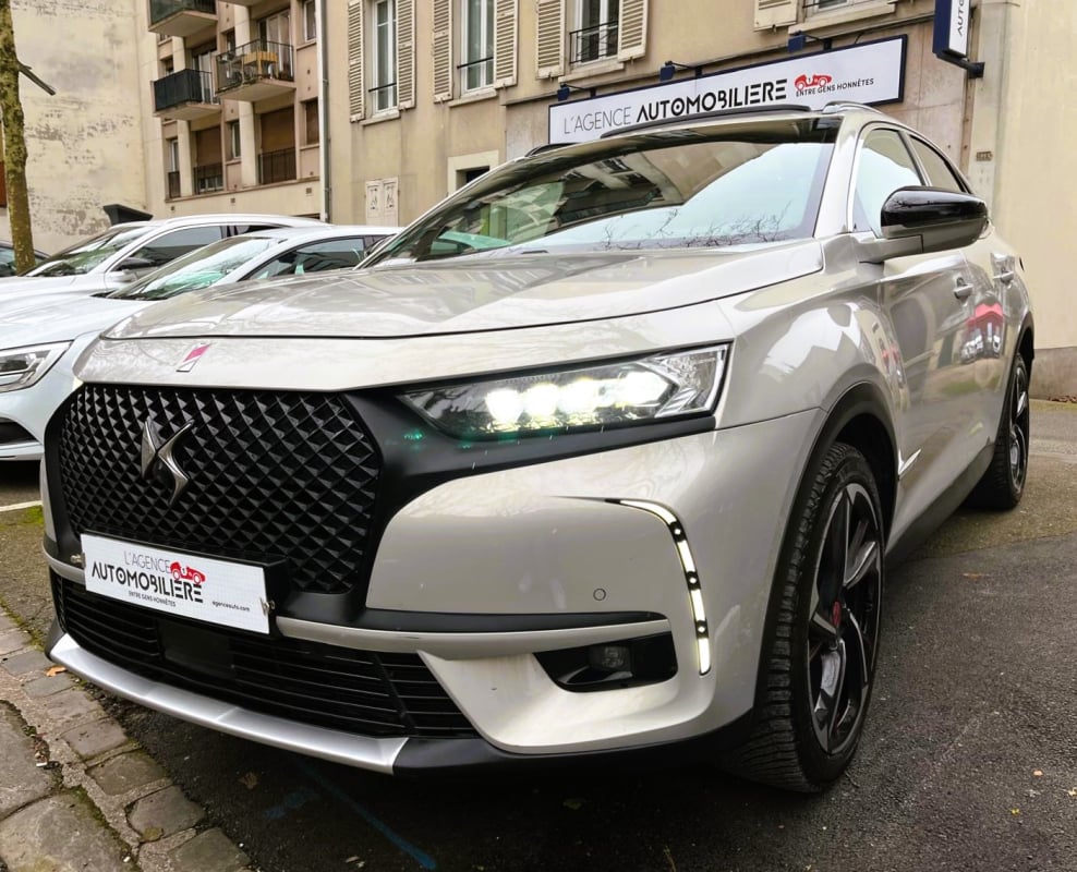 DS DS7 CROSSBACK 2.0 BLUEHDI 180 PERFORMANCE LINE + AUTOMATIQUE TO, FOCAL — 1