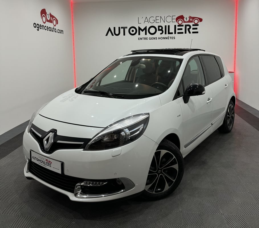 Renault Scenic SCENIC III BOSE 1.6 DCI 130CV BVM6 TOIT PANO OUVRANT/GPS/CAMERA/REG/BLUETOOTH/CLIM AUTO — 1