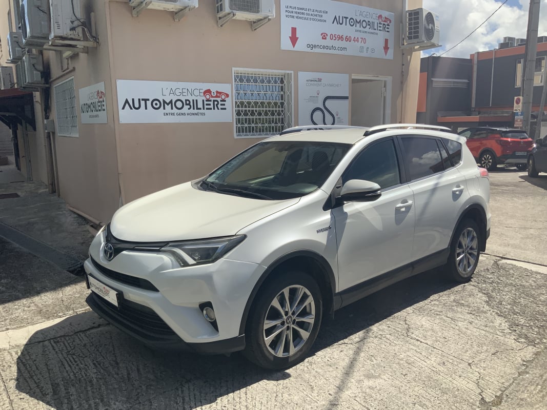 Toyota RAV4 HYBRIDE 197 AWD — 1