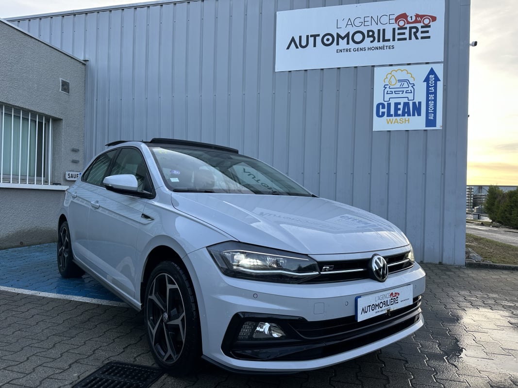 Volkswagen Polo 1.0 TSI 12V DSG7 116 cv R-LINE — 1