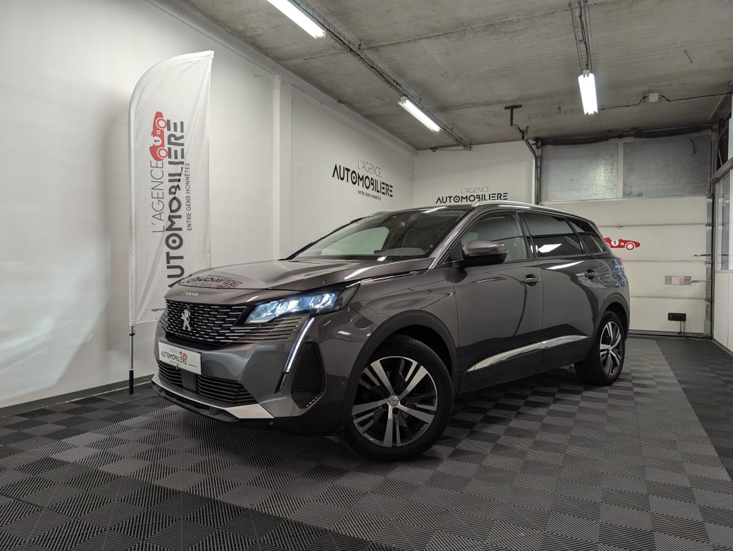 Peugeot 5008 II (2) 1.2 PURETECH 130 ALLURE PACK EAT8 — 1