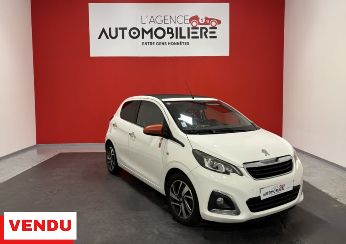Peugeot 108 PEUGEOT 108 1.2 82 ROLLAND GARROS DECAPOTABLE — 1