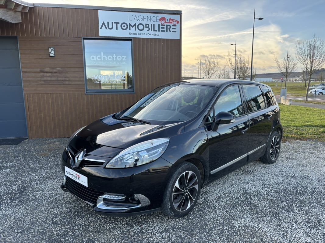 Renault Scenic III Phase 2 BOSE Edition 1.5 dCi FAP EDC 6 110 cv Boîte auto — 1