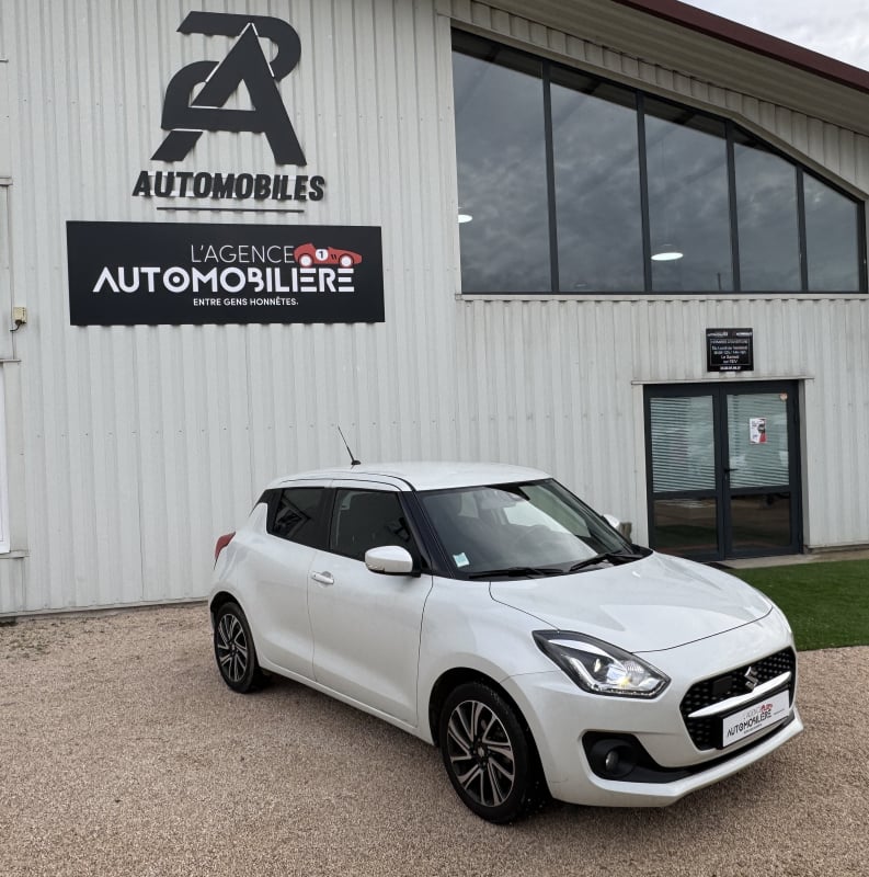 Suzuki Swift SUZUKI SWIFT 1.2 HYBRID - 83ch PACK DUALJET — 1