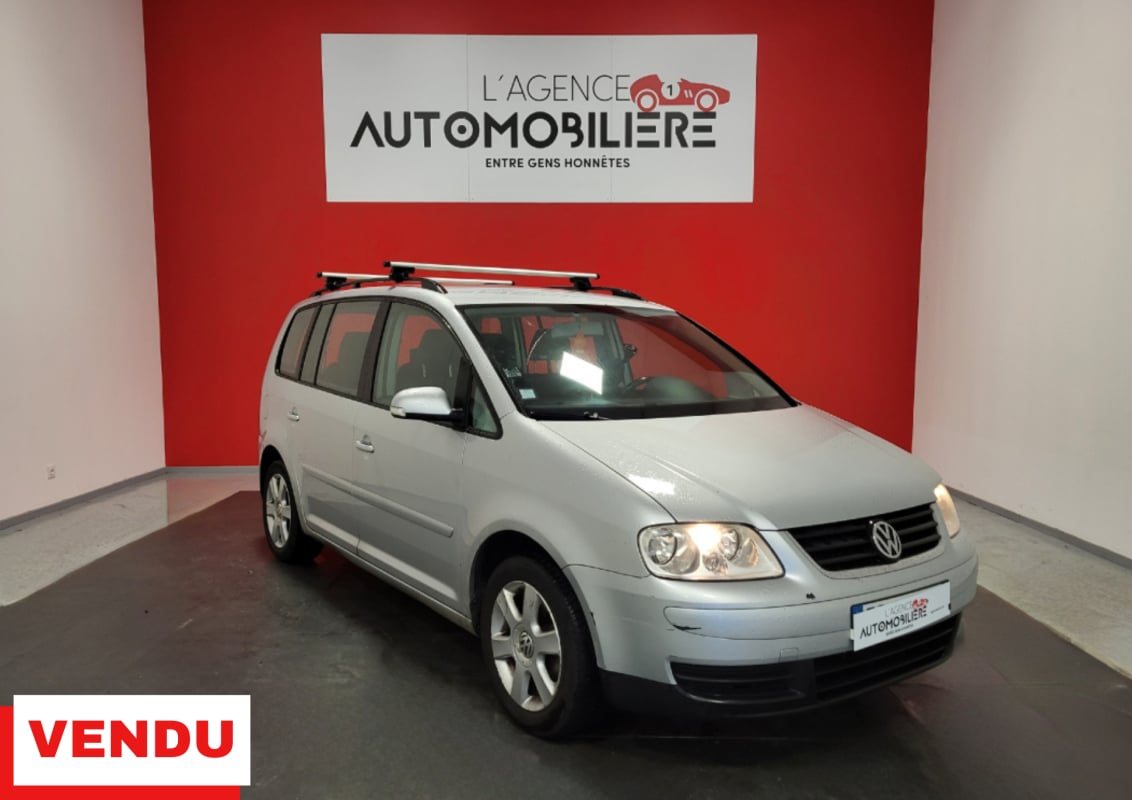 Volkswagen Touran VOLKSWAGEN TOURAN (2) 1.9 TDI 105 CONFORT — 1