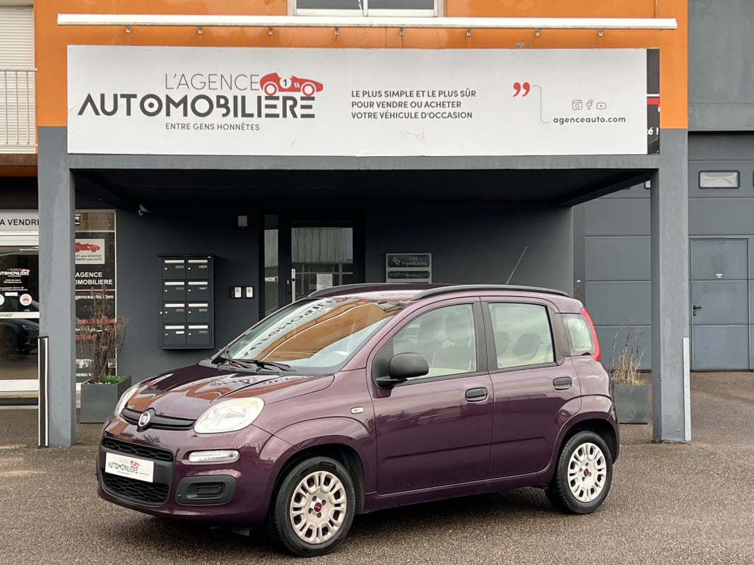 Fiat Panda 1.2 69 CV Courroie changée Révisée — 1