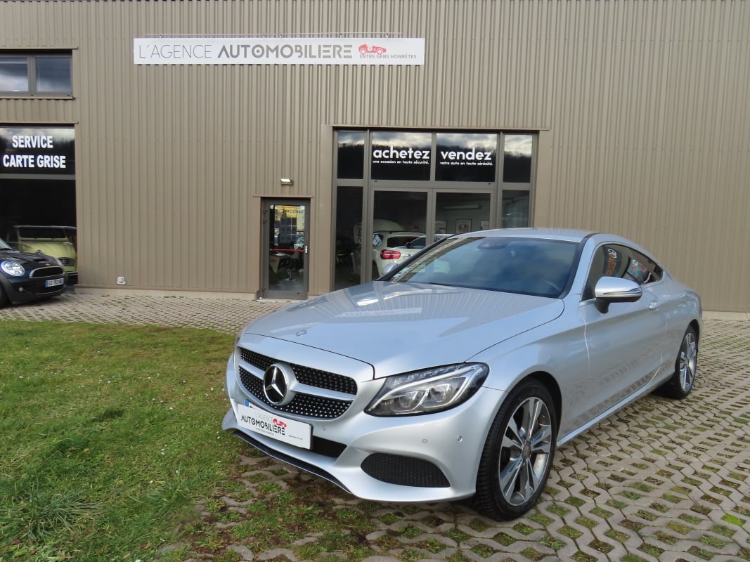 Mercedes-Benz Classe C Coupé 250 Exécutive 204Cv — 1