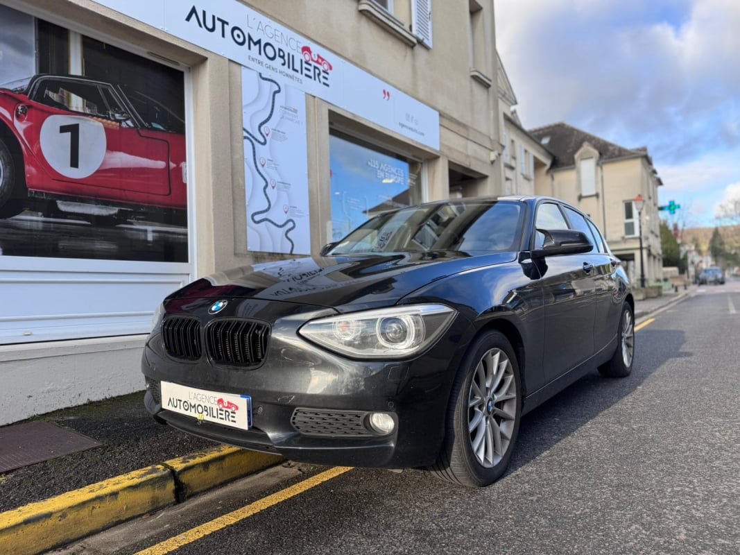 BMW Série 1 F20 118d 143cv LOUNGE PLUS+ CIEL ETOILE + LED AMBIANCE + TOIT OUVRANT — 1