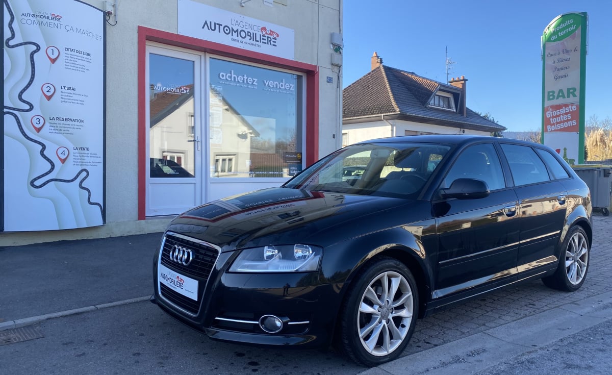 Audi A3 Sportback 1.2l TFSI Ambition Attelage — 1