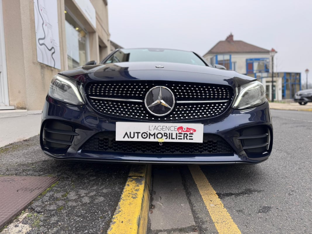 Mercedes-Benz Classe C 300 256cv AMG LINE + BURMESTER + VOLANT AMG + LED AMBIANCE — 2