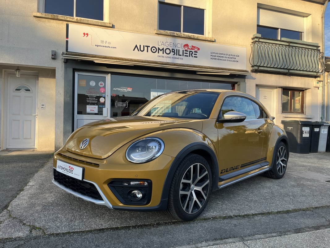 Volkswagen Beetle 1.2 TSI 105cv DUNE - Toit panoramique - Suivi Volkswagen — 1