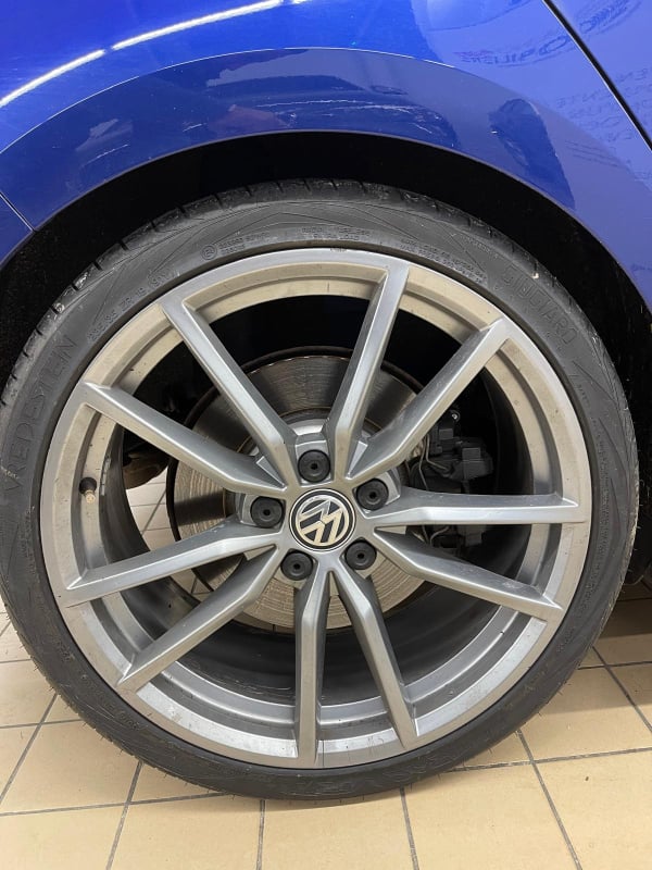 Volkswagen Golf GOLF VII 2.0 TSI 300 BLUEMOTION 4MOTION TECHNOLOGY R DSG6 5P — 40