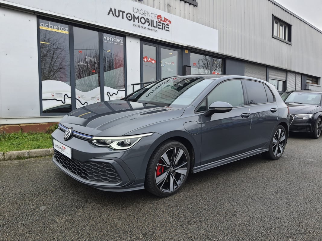 Volkswagen Golf 8 VIII GTE 1.4 e-TSI 245 — 1
