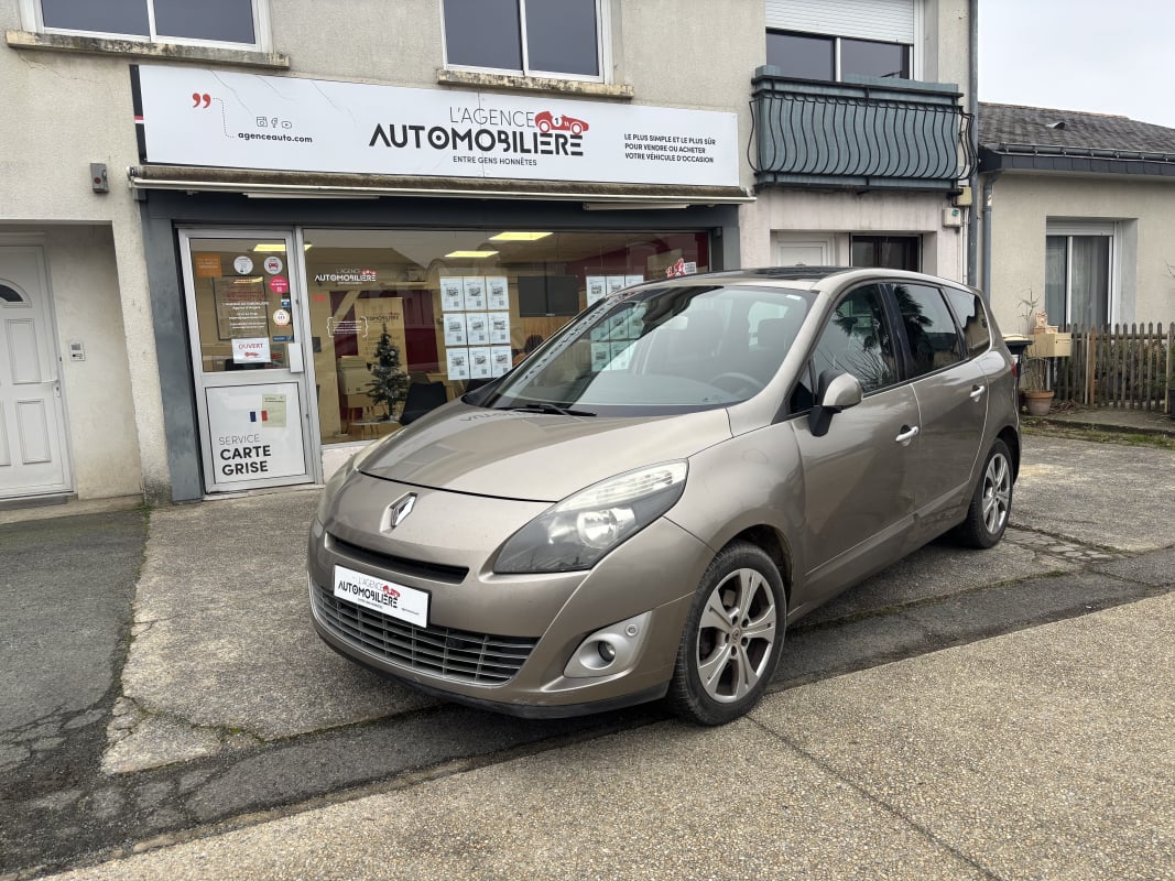 Renault Grand Scenic III 1.9 dCi 131 cv - Alyum - 7 places — 1