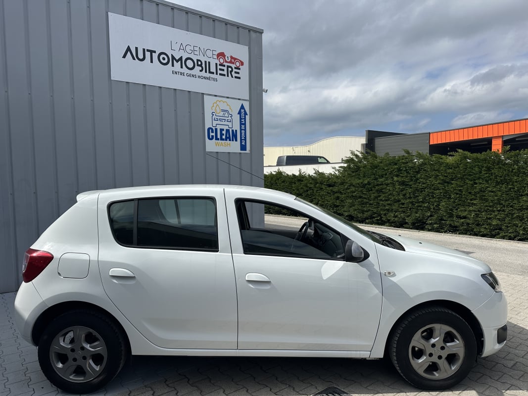 Dacia Sandero 0.9 TCe 12V eco2 90 cv — 2