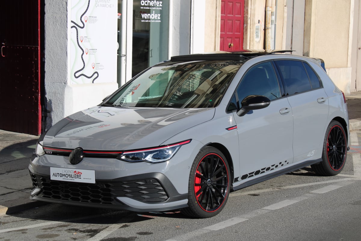 Volkswagen Golf 2.0 TSI 300 GTI CLUBSPORT-45 DSG BVA ( Toit ouvrant, Carplay, Sièges chauffants ... ) — 1