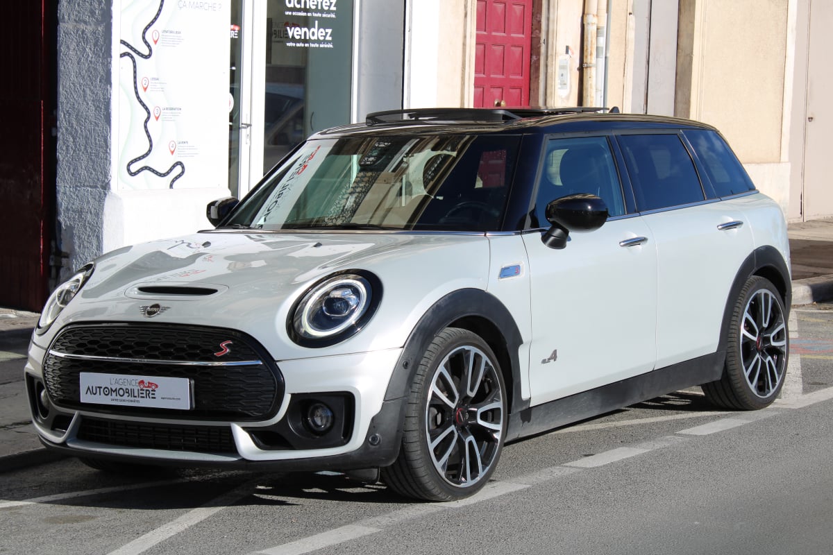 Mini Clubman 2.0 180 COOPER S ALL 4 JOHN COOPER WORKS BVA (Double toit ouvrant, CarPlay, Jantes JCW,..) — 1