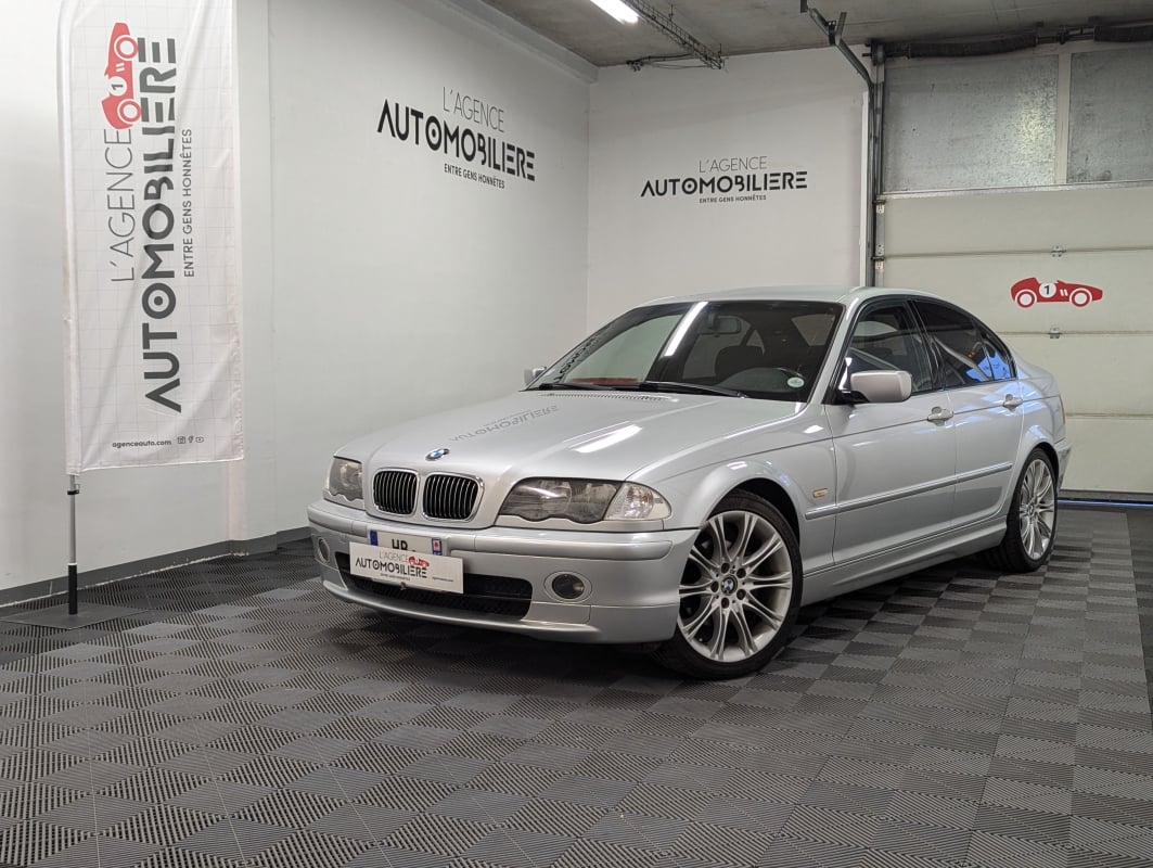 BMW Série 3 (E46) 325I PACK M1 — 1