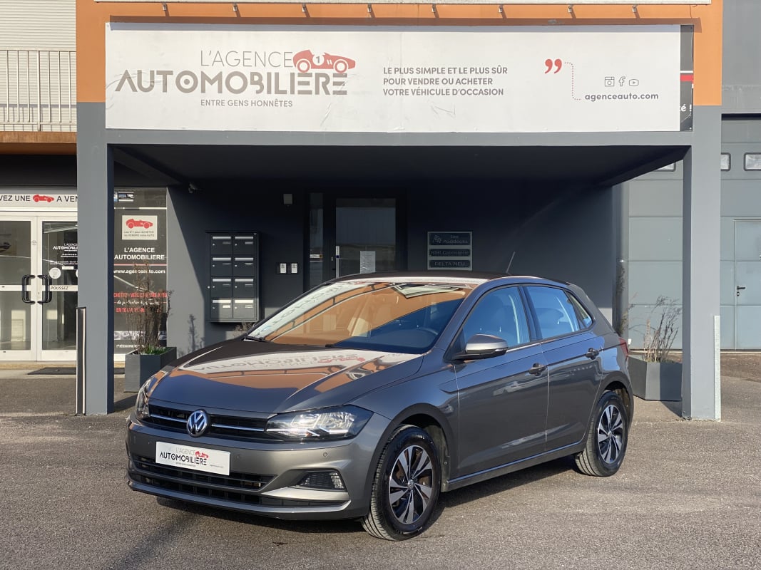 Volkswagen Polo VI 1.0 TSI 95 CV BVM5 Lounge CarPlay/Radar AV-AR/Régulateur/Roue de secours/Bluetooth — 1