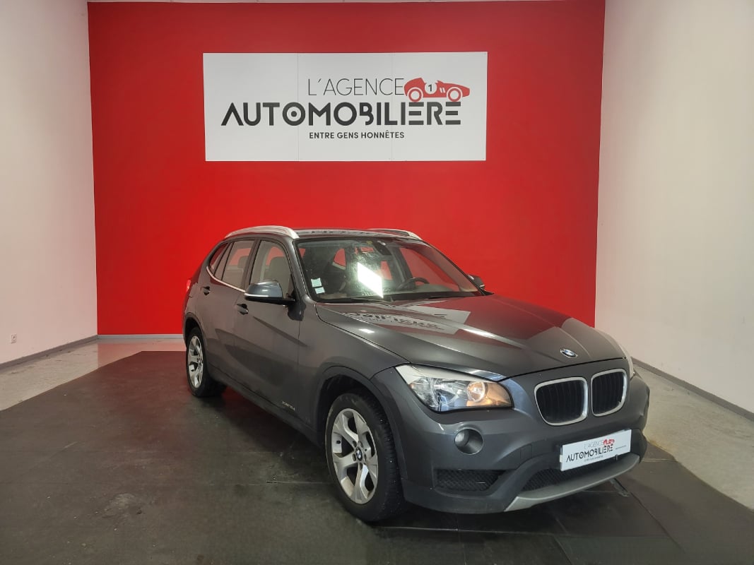 BMW X1 BMW X1 XDRIVE 18D 2.0 143 LOUNGE PLUS BVA + ATTELAGE / INTERIEUR CUIR — 1