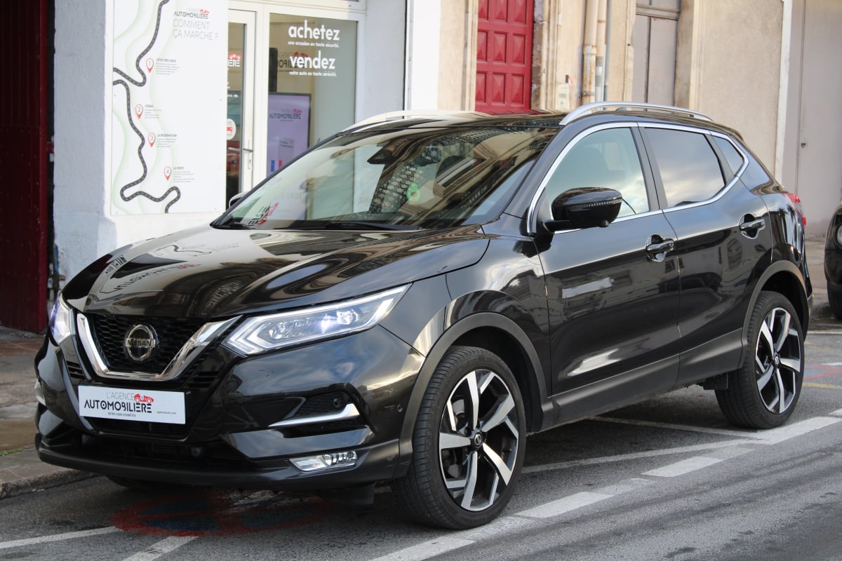 Nissan Qashqai GENERATION-II 1.2 DIGT 115 TEKNA 2WD ( Carplay, Caméra 360°, Toit panoramique ... ) — 1