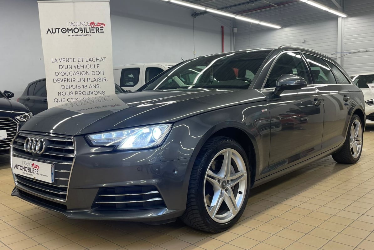 Audi A4 V AVANT V6 3.0 TDI 218 S Line Quattro S Tronic — 1