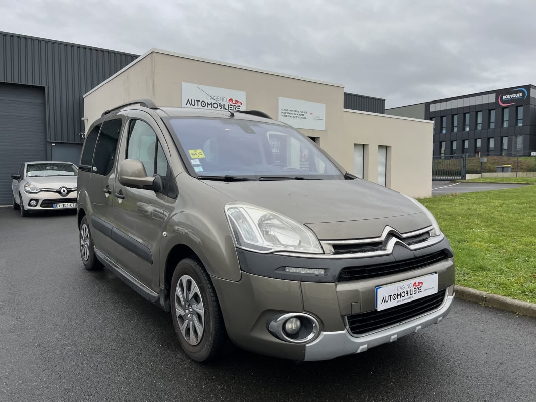 Citroen Berlingo Multispace e-HDI 90 Airdream XTR BMP6 5CV — 1