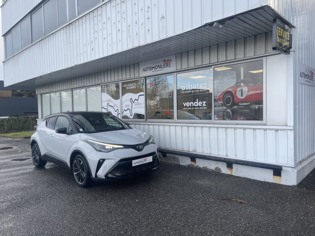 Toyota C-HR 122 CV GR-Sport Hybrid - GARANTIE CONSTRUCTEUR 11/25 — 1
