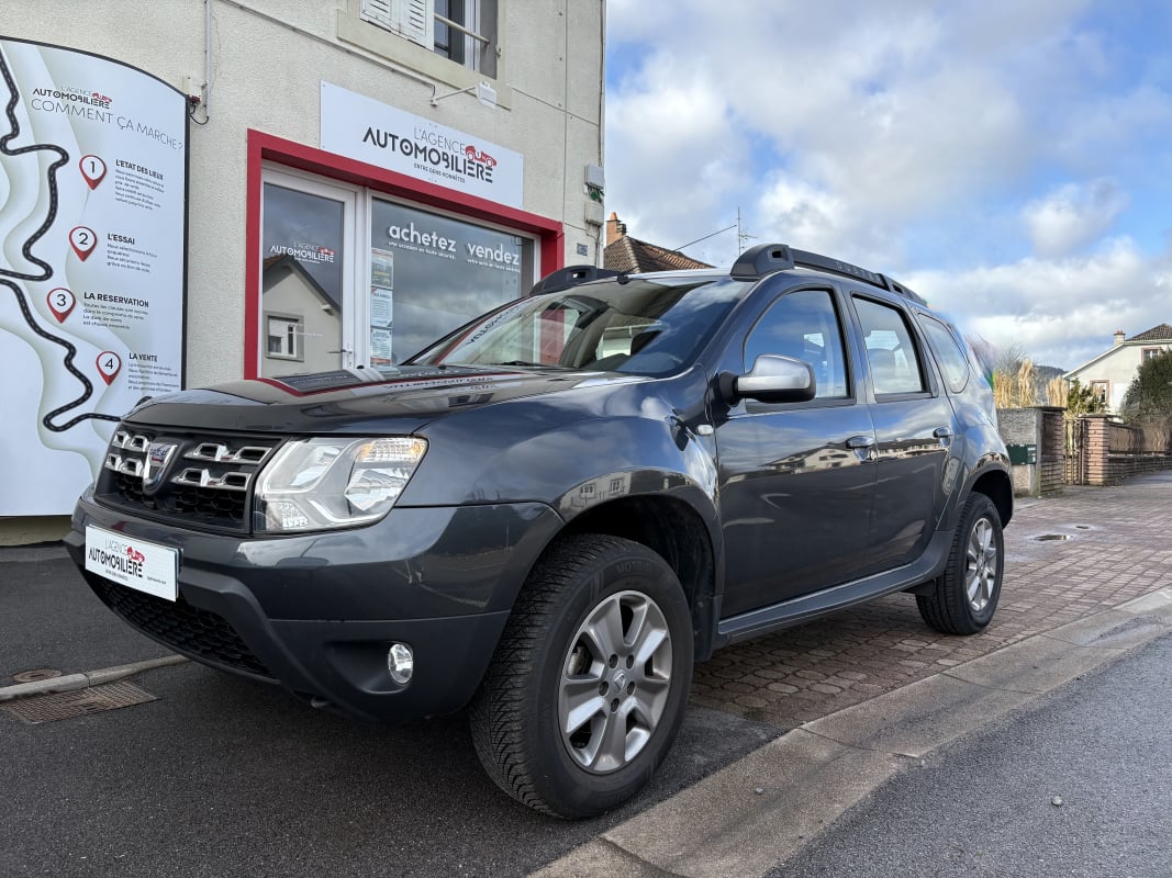 Dacia Duster Phase 2 1.2 4x2 125 cv Attelage — 1