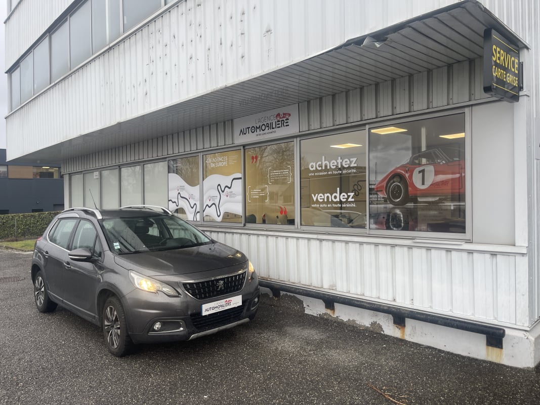 Peugeot 2008 1.2 PureTech 110 CV Allure BVM - Garantie 12 mois — 1
