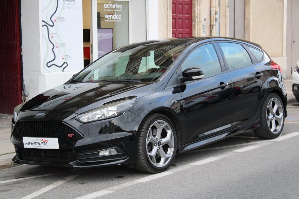 Ford Focus 2.0 TDCI 185 ST START-STOP ( GPS, Clim, Bluetooth ... ) — 1