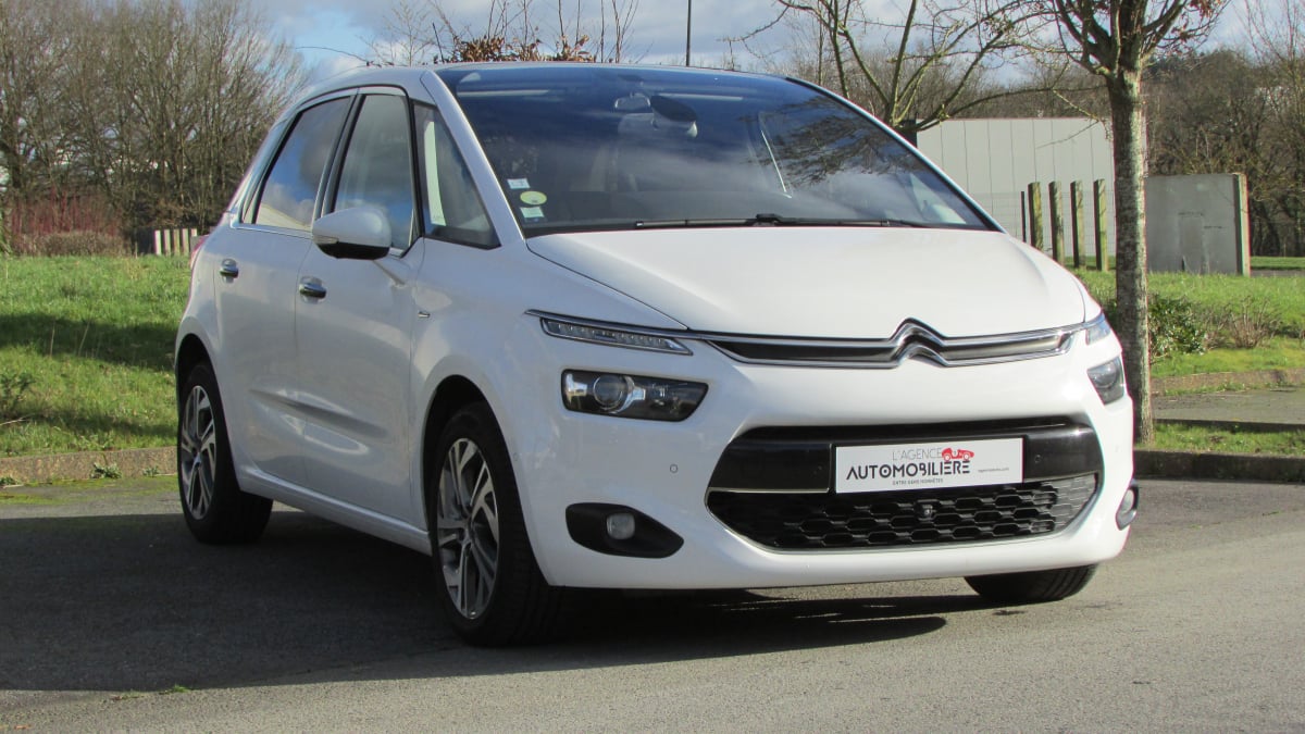 Citroen C4 Picasso 2,0L BLUEHDI 150 EAT6 EXCLUSIVE — 1