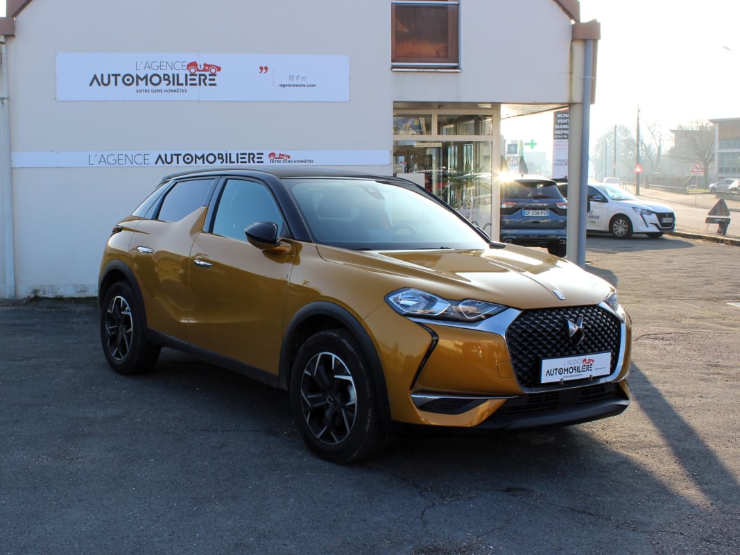 DS DS 3 Crossback Blue HDi 130 CH So Chic — 1