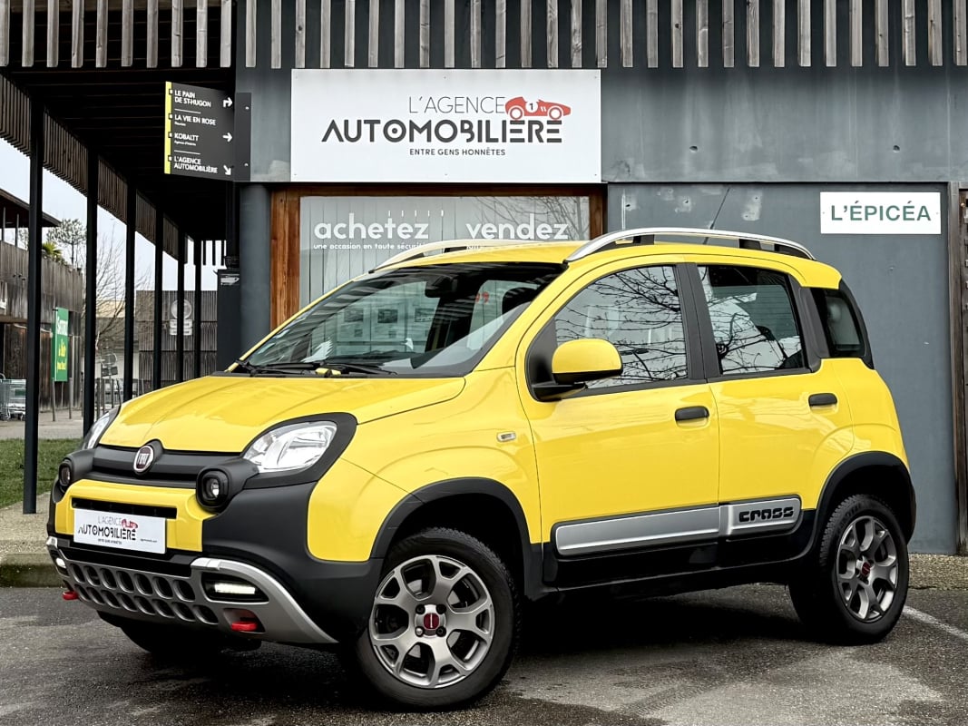 Fiat Panda Cross 0.9 TwinAir 85ch 4x4 / 1°Main - Entretien Fiat — 1