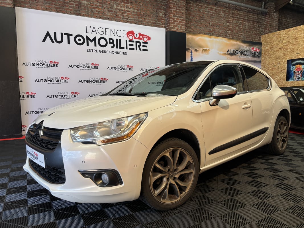 Citroen DS4 SO CHIC 1.6 HDI - 8V TURBO — 1