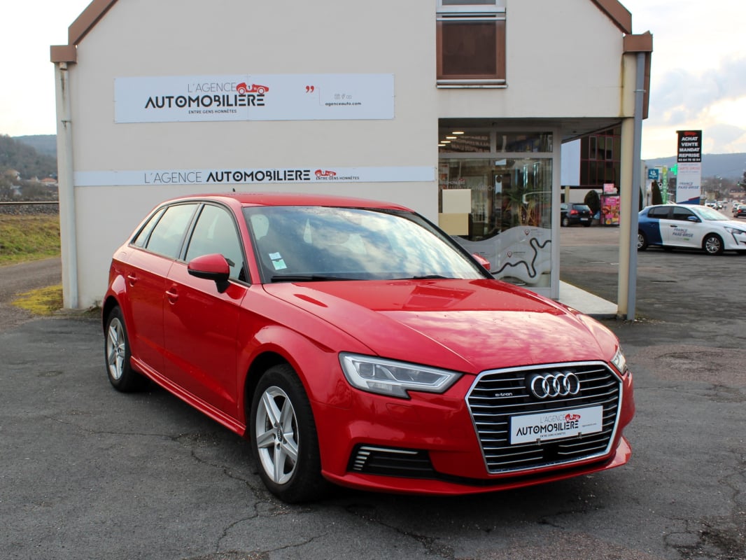Audi A3 Sportback 1.4 TFSIe 16V 204 Plug in Hybrid S Tronic 6 51500 km — 1