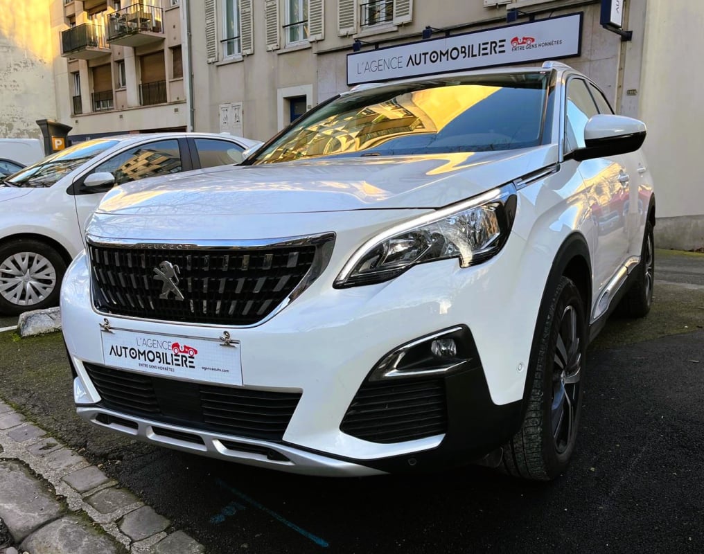 Peugeot 3008 II 1.2 PURETECH 130 S&S ALLURE ADML, CAMERA, CARPLAY — 1