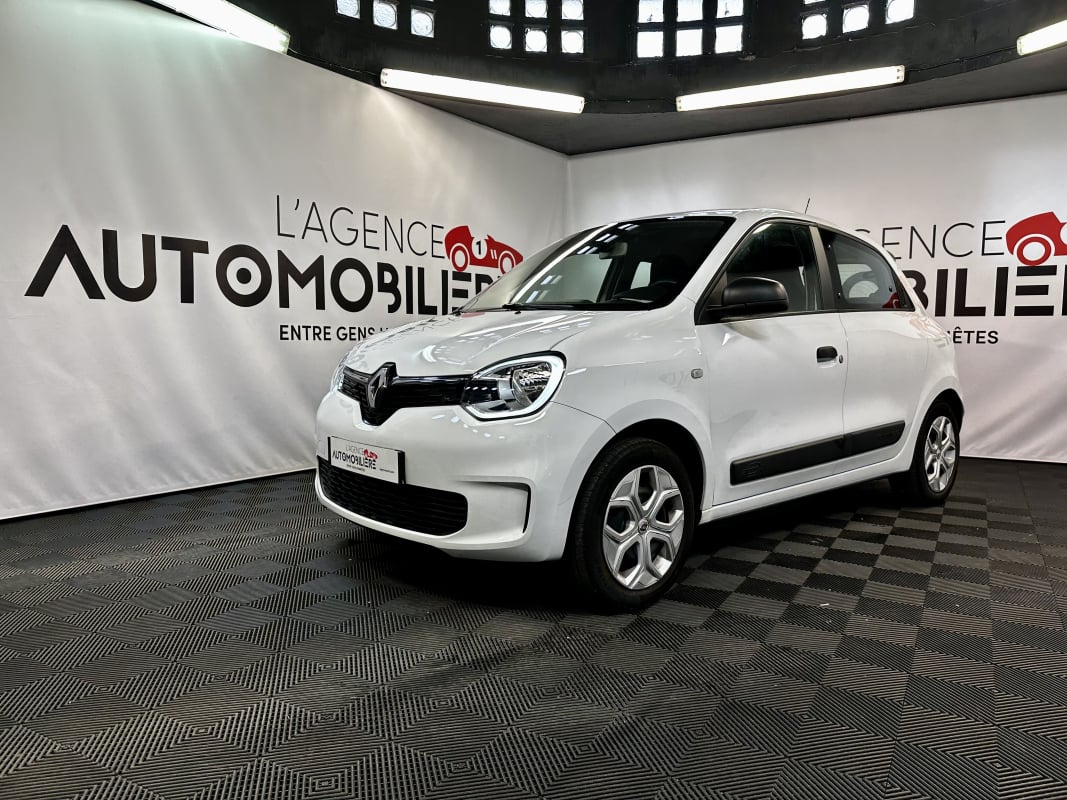 Renault Twingo E-TECH AUTHENTIC 22 KWH — 1