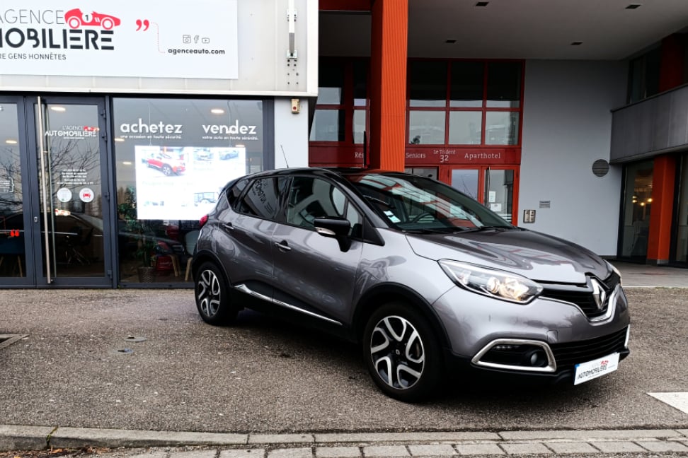 Renault Captur 1.5 dCi eco2 90 cv INTENS — 1