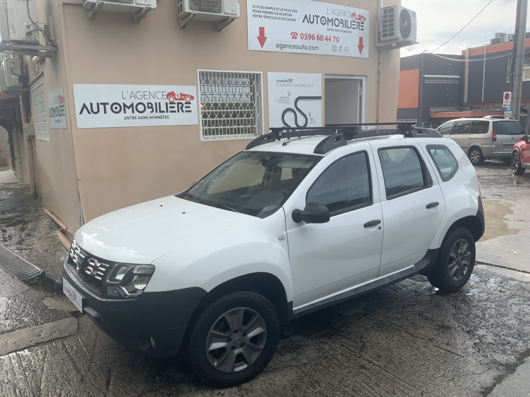 Dacia Duster 1.5 DCI 110 CONFORT 4x2 EDC — 1