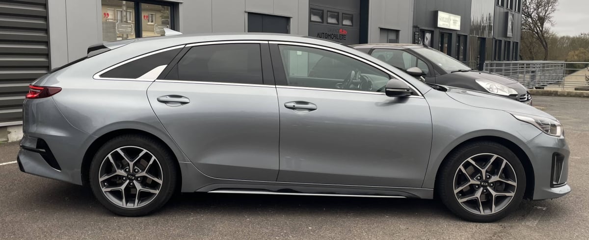 Kia ProCeed III 1.0 T-GDI 120 ISG GT LINE — 2